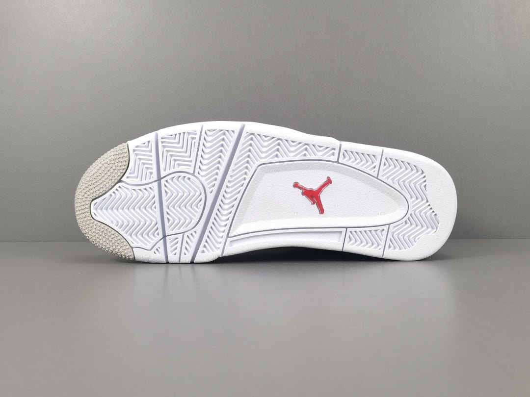 JORDAN 4 x WHITE OREO - Phantom Kicks