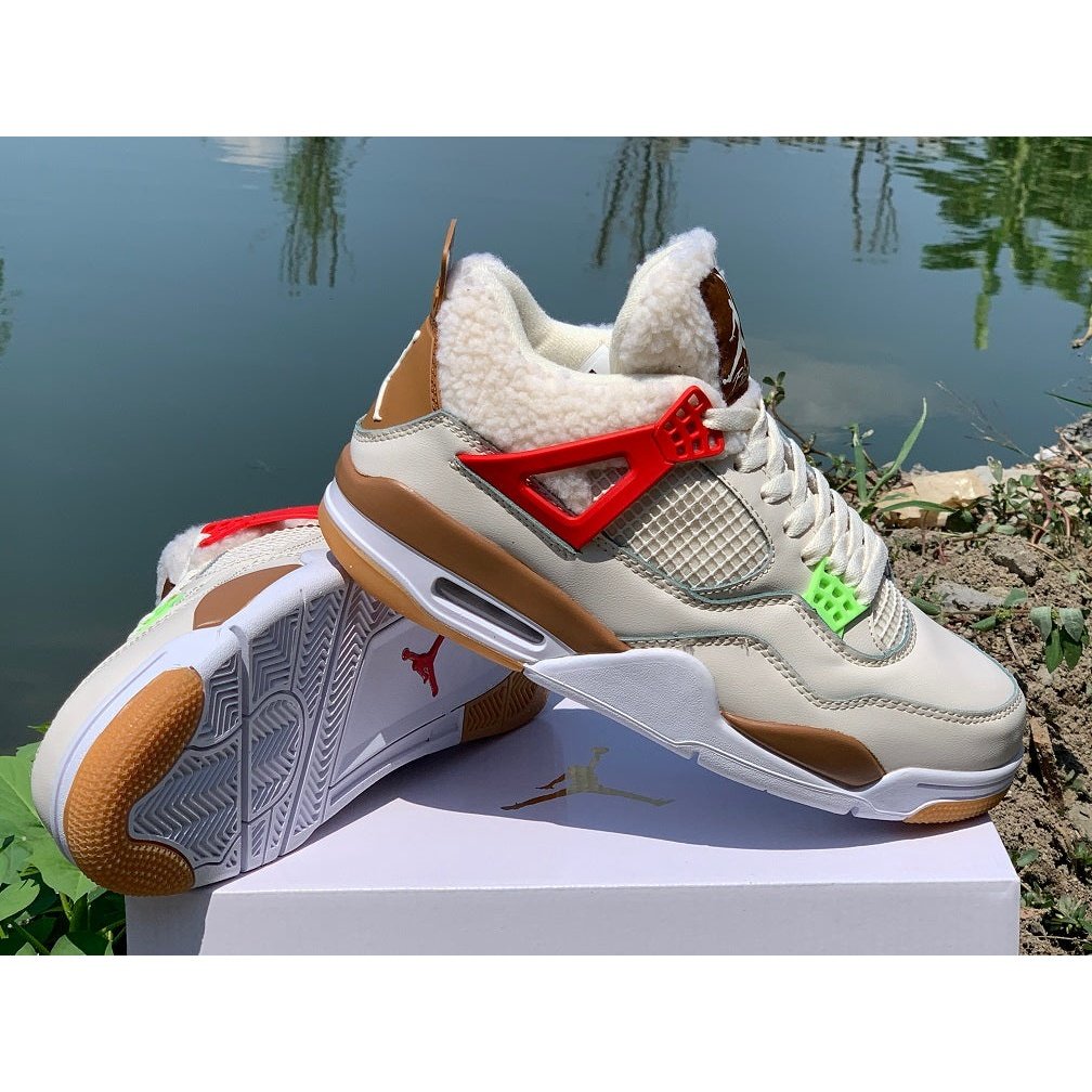 JORDAN 4 x WILD THINGS - Phantom Kicks