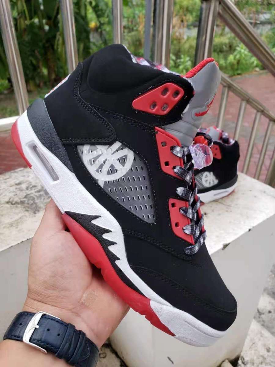 JORDAN 5 RETRO x QUAI 54 (FRIENDS & FAMILY) 2021 - Phantom Kicks