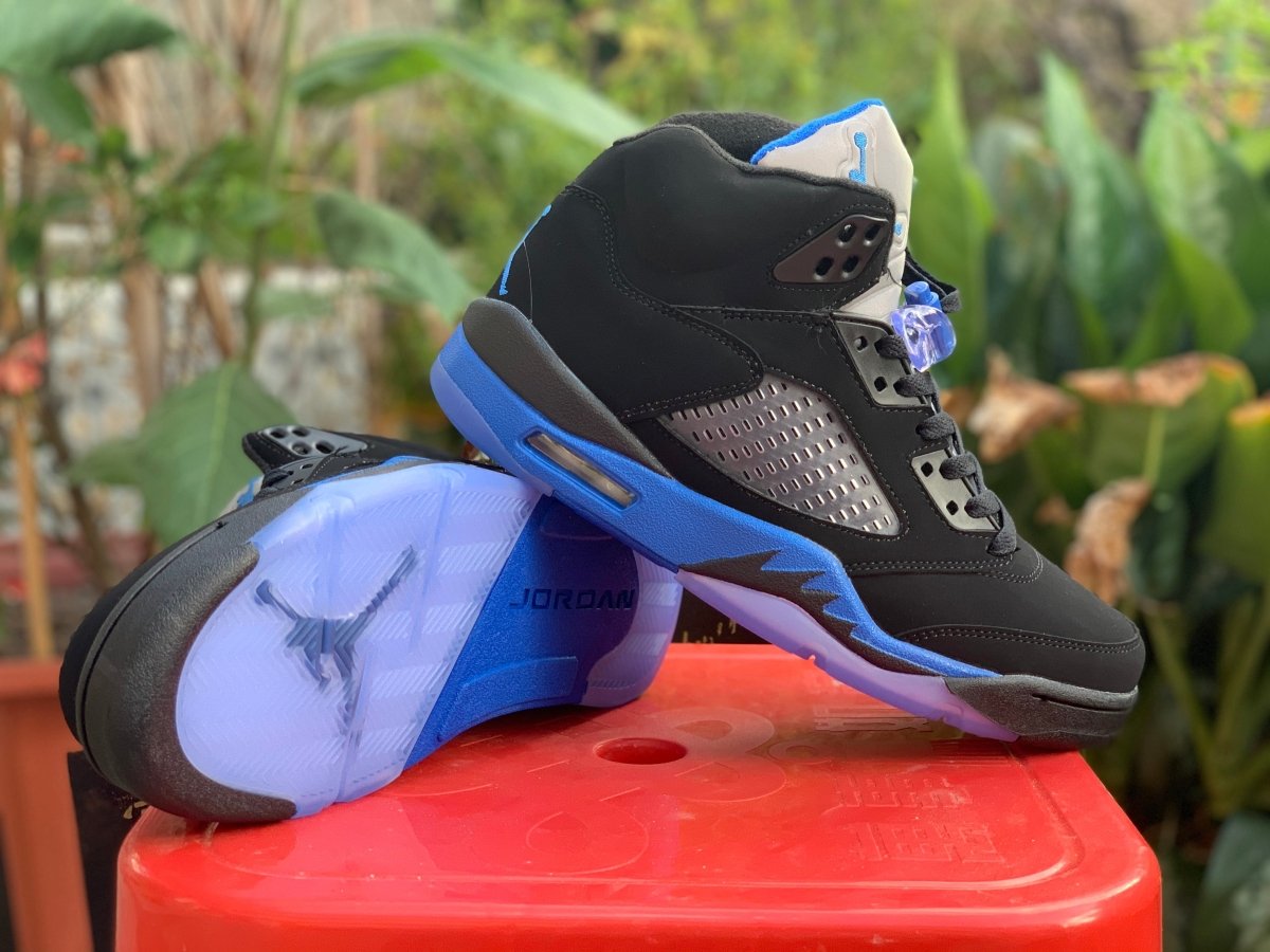 JORDAN 5 RETRO x RACER BLUE - Phantom Kicks