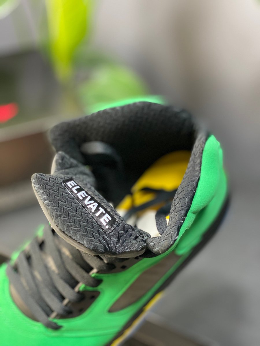 JORDAN 5 RETRO x SE OREGON - Phantom Kicks