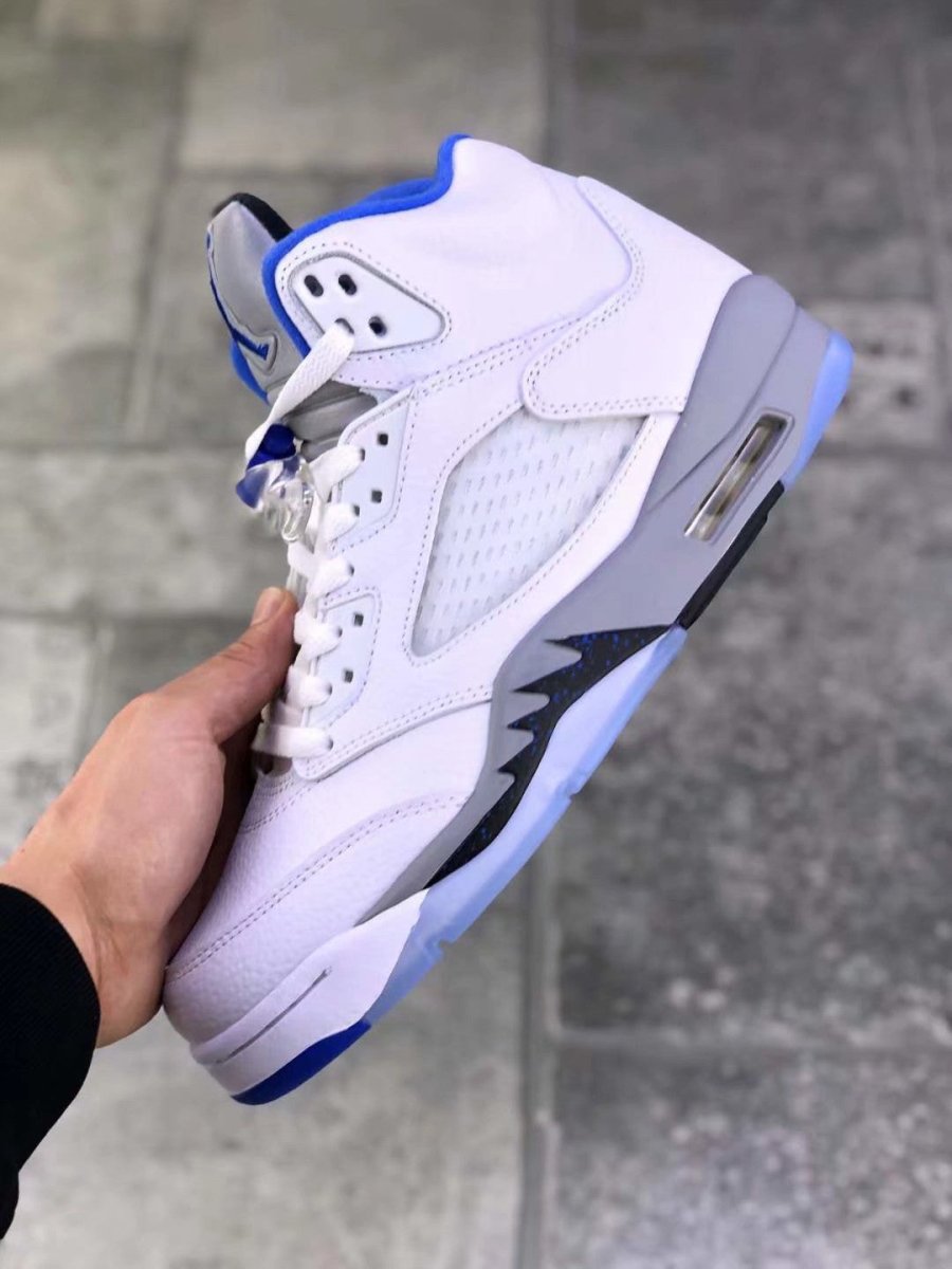 JORDAN 5 RETRO x WHITE STEALTH - Phantom Kicks