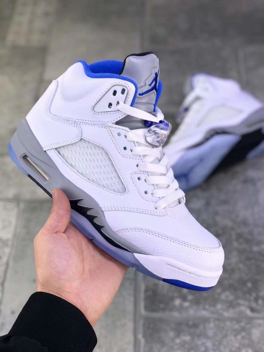 JORDAN 5 RETRO x WHITE STEALTH - Phantom Kicks