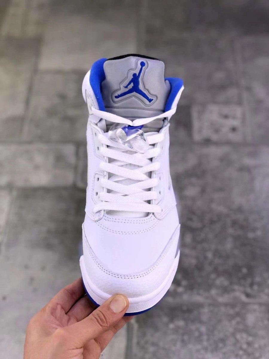 JORDAN 5 RETRO x WHITE STEALTH - Phantom Kicks