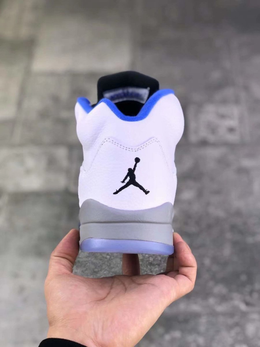 JORDAN 5 RETRO x WHITE STEALTH - Phantom Kicks