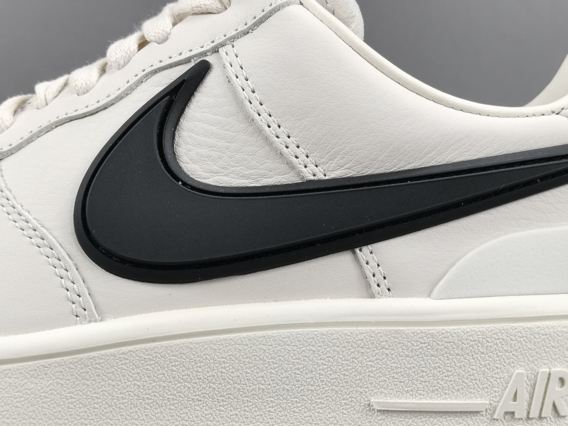 NIKE AIR FORCE 1 x AMBUSH PHANTOM - Phantom Kicks