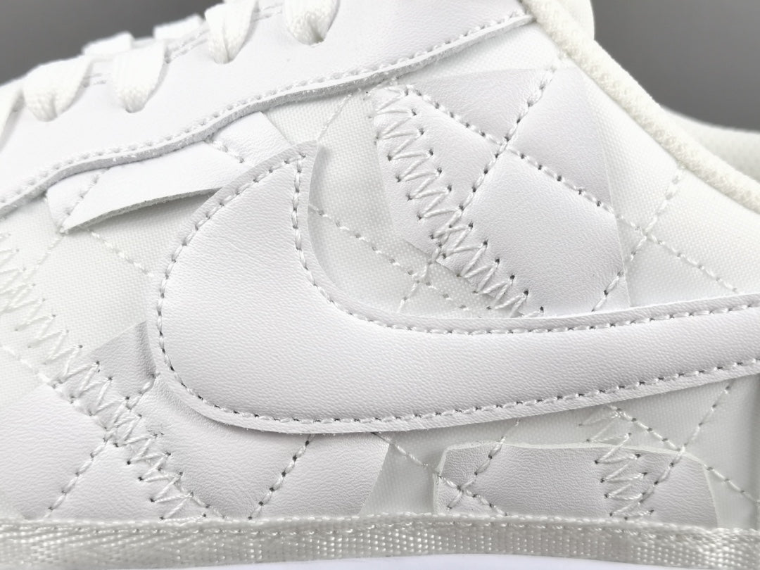 NIKE AIR FORCE 1 x BILLIE EILISH TRIPLE WHITE - Phantom Kicks