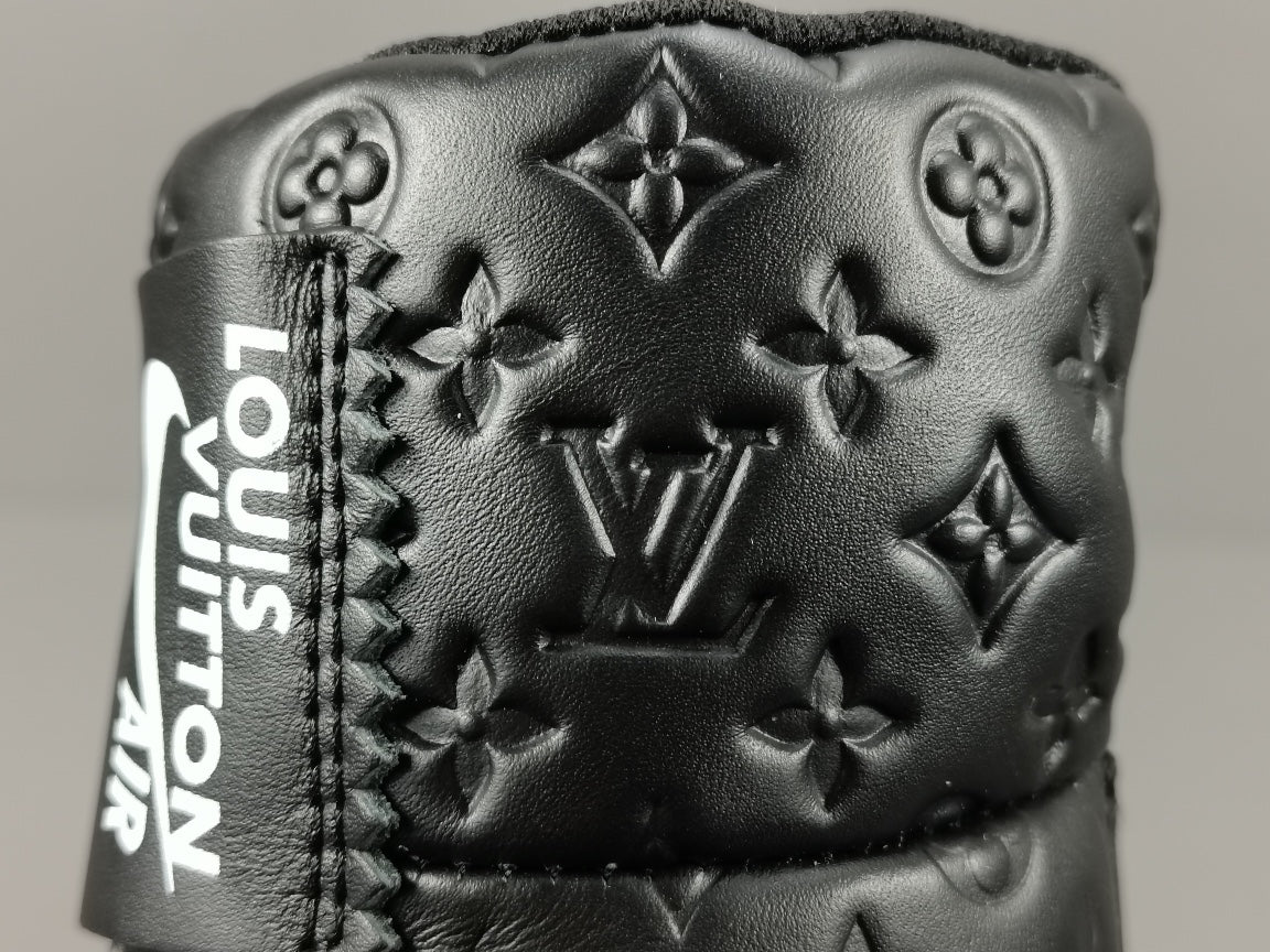 NIKE AIR FORCE 1 x LOUIS VUITTON BLACK - Phantom Kicks