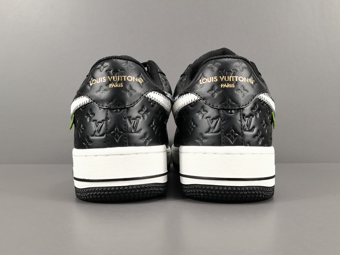 NIKE AIR FORCE 1 x LOUIS VUITTON BLACK - Phantom Kicks