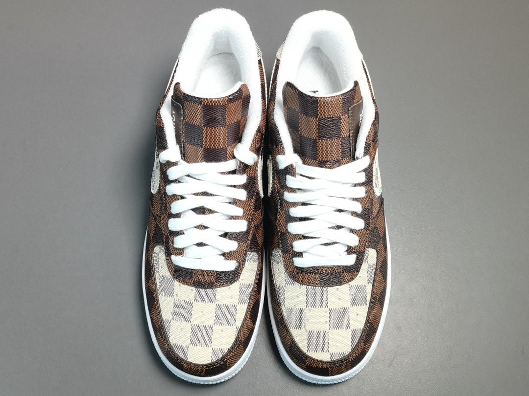 NIKE AIR FORCE 1 x LOUlS VUlTTON BROWN/WHITE - Phantom Kicks