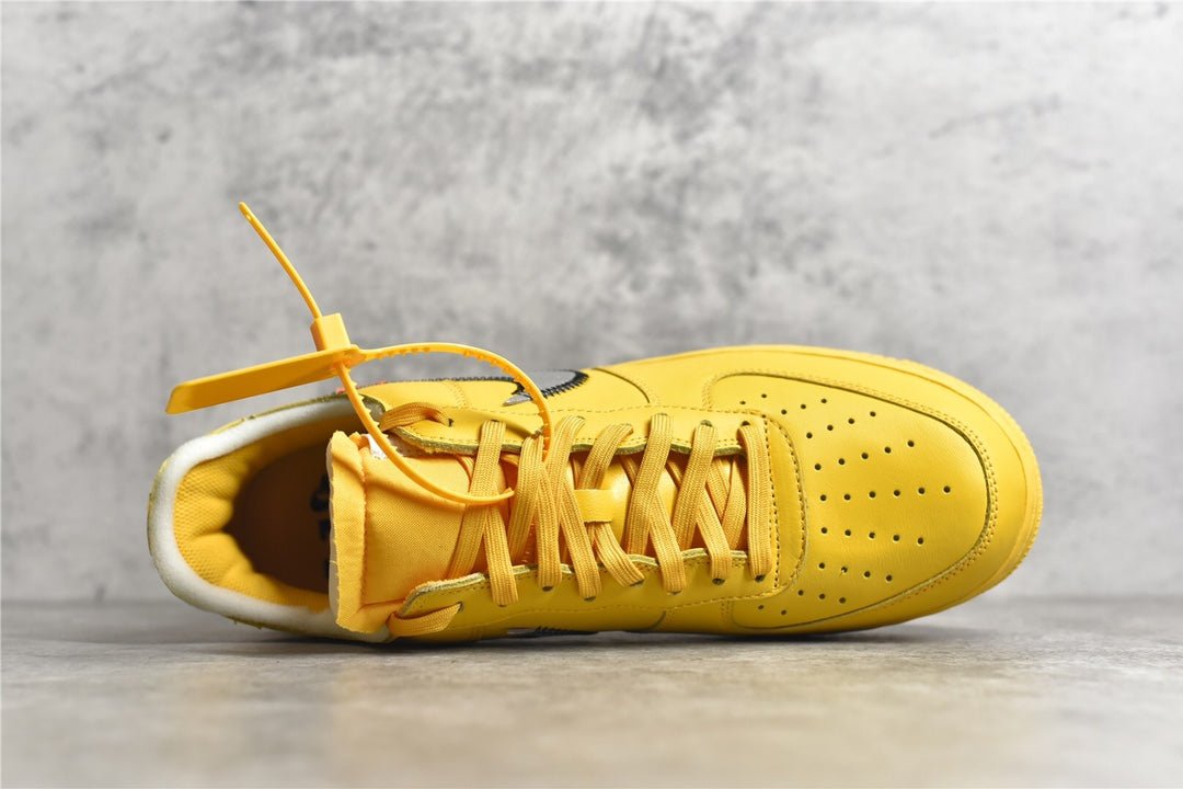 NIKE AIR FORCE 1 x OFF-WHITE ICA UNIVERSITY GOLD - Phantom Kicks