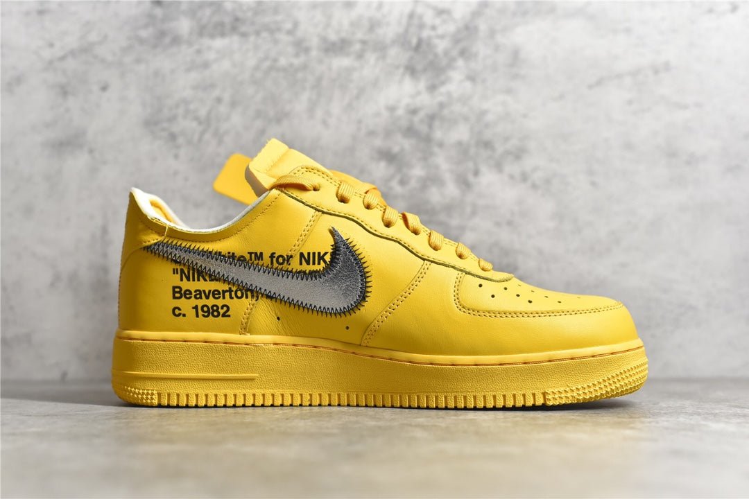 NIKE AIR FORCE 1 x OFF-WHITE ICA UNIVERSITY GOLD - Phantom Kicks