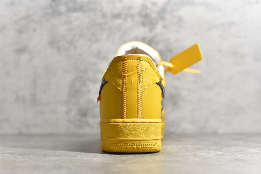 NIKE AIR FORCE 1 x OFF-WHITE ICA UNIVERSITY GOLD - Phantom Kicks