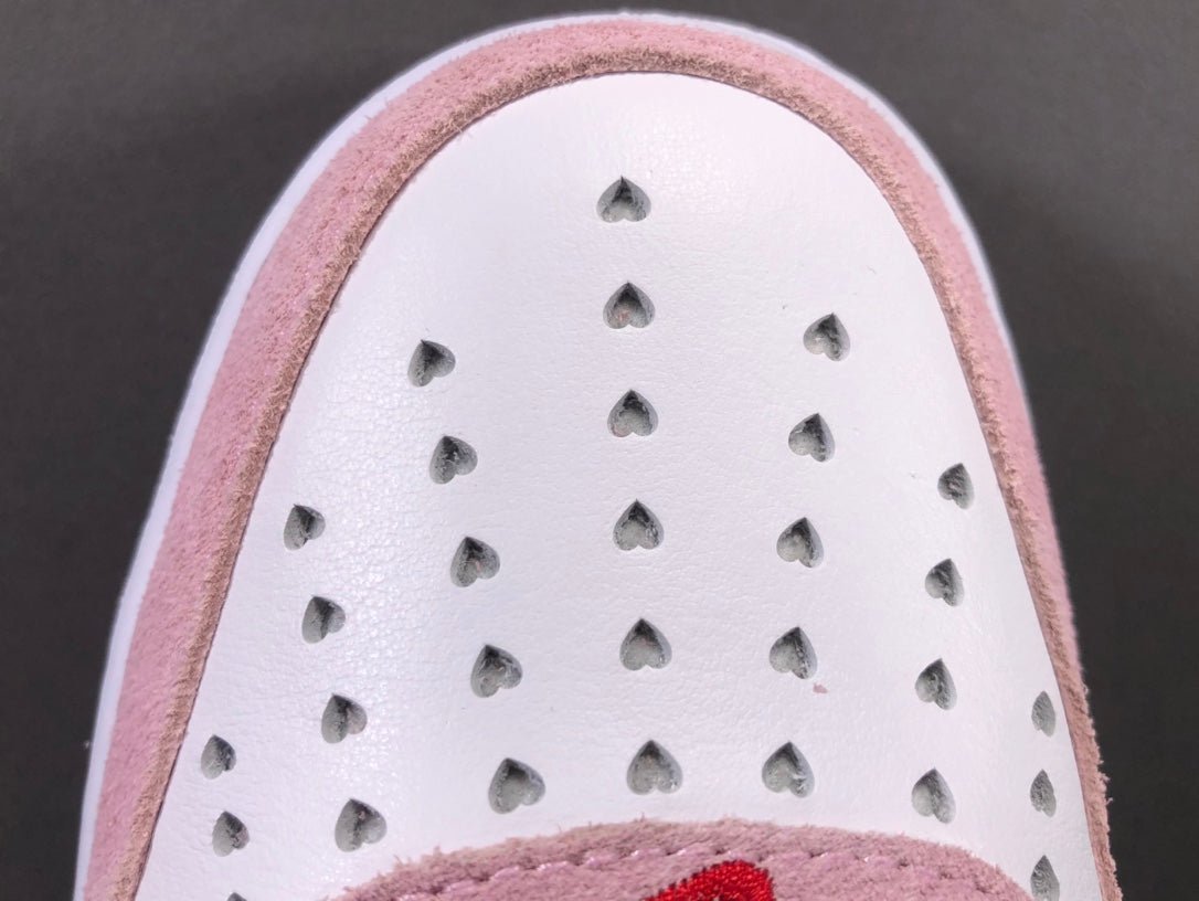 NIKE AIR FORCE 1 x VALENTINES DAY LOVE LETTER - Phantom Kicks
