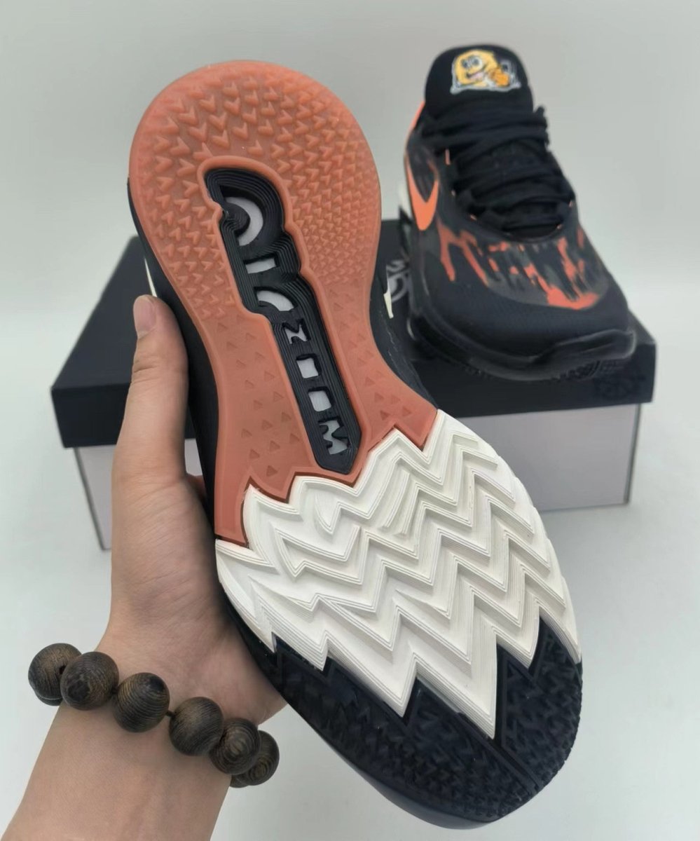 NIKE AIR ZOOM G.T. CUT 2 x BLACK PHANTOM ORANGE - Phantom Kicks