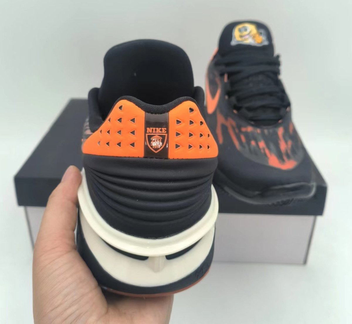 NIKE AIR ZOOM G.T. CUT 2 x BLACK PHANTOM ORANGE - Phantom Kicks