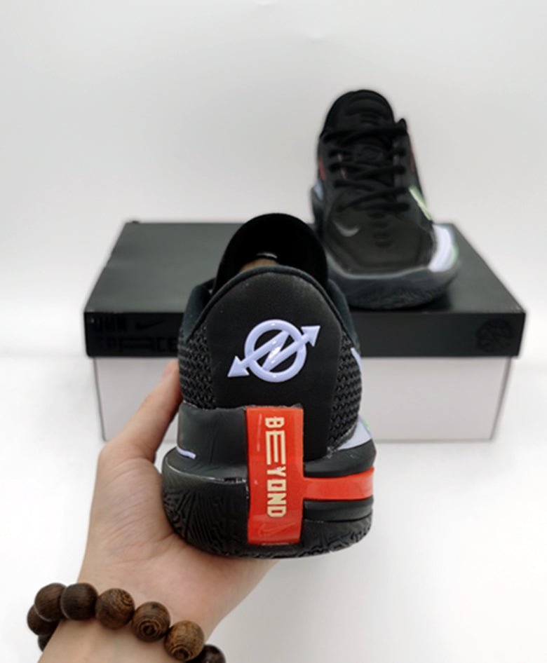 NIKE AIR ZOOM G.T. CUT x BLACK CRIMSON GREEN - Phantom Kicks
