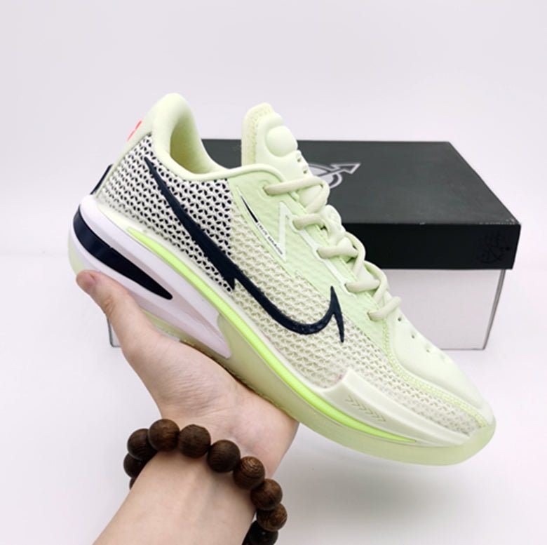 NIKE AIR ZOOM G.T. CUT x GRINCH - Phantom Kicks