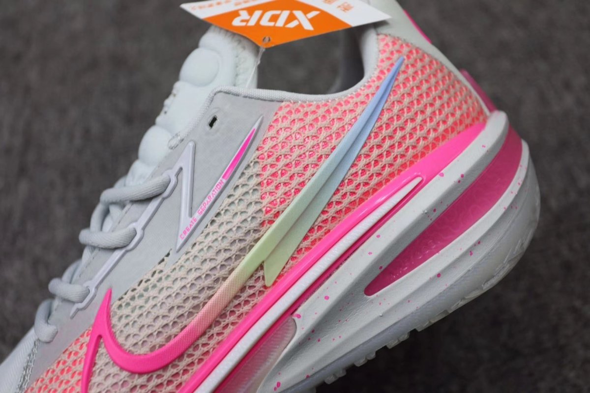 NIKE AIR ZOOM G.T. CUT x THINK PINK - Phantom Kicks