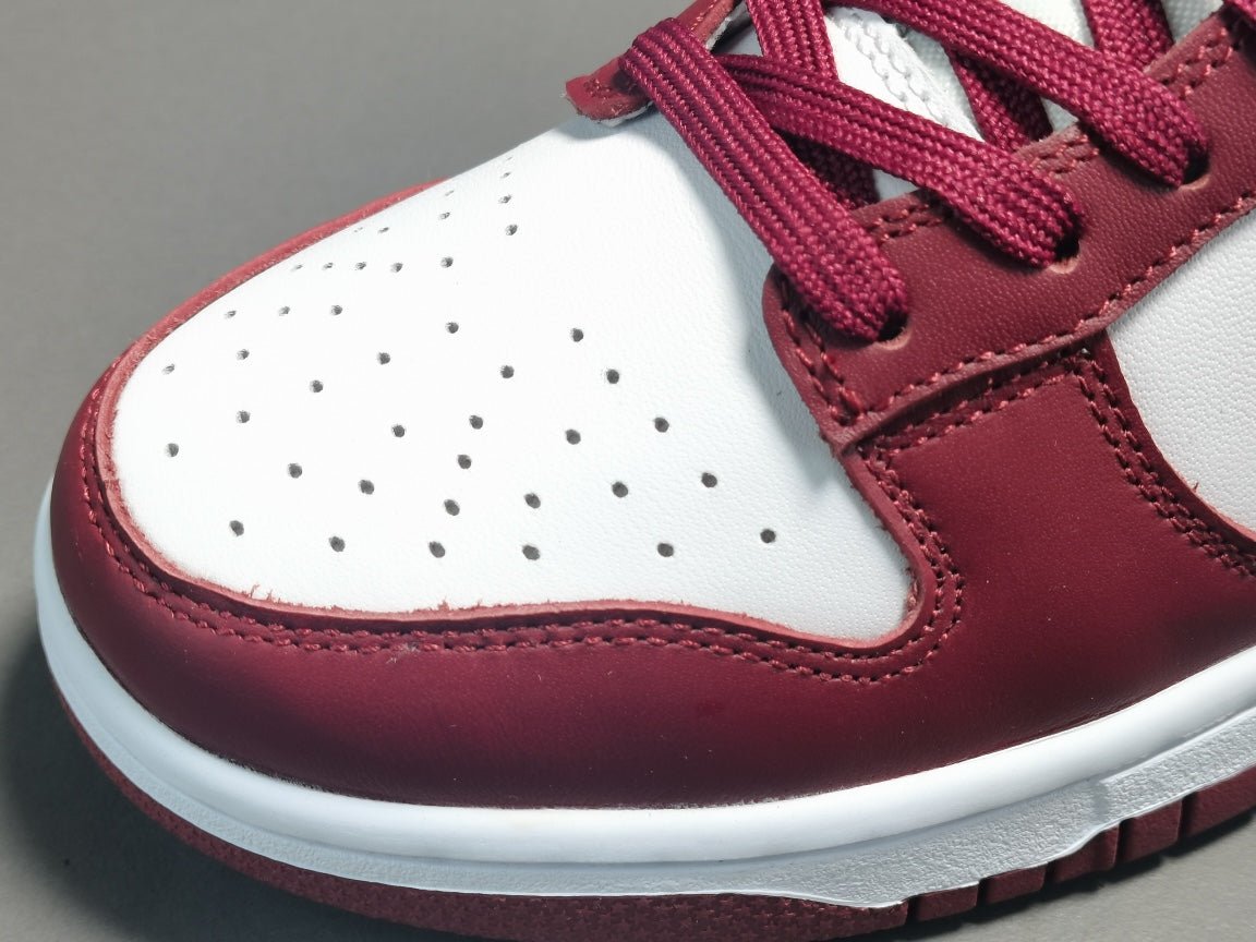 NIKE DUNK x BORDEAUX - Phantom Kicks