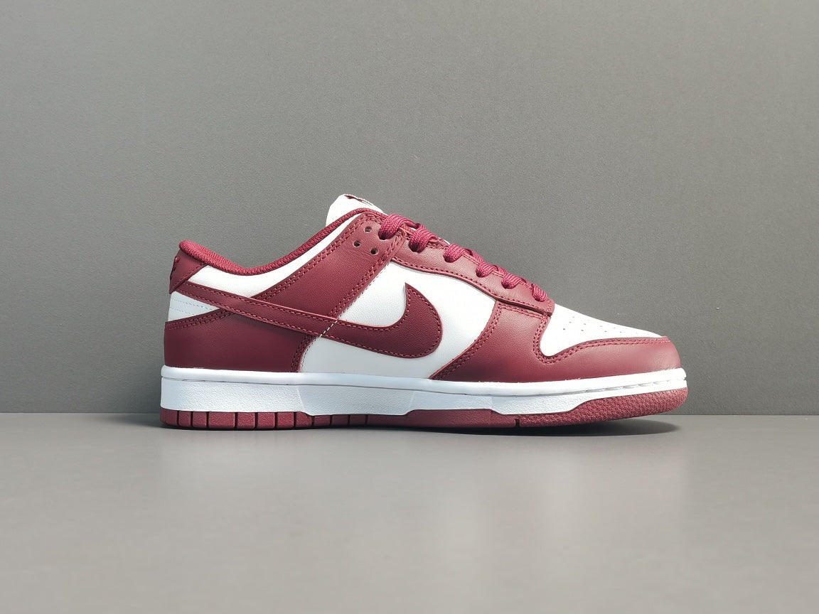 NIKE DUNK x BORDEAUX - Phantom Kicks