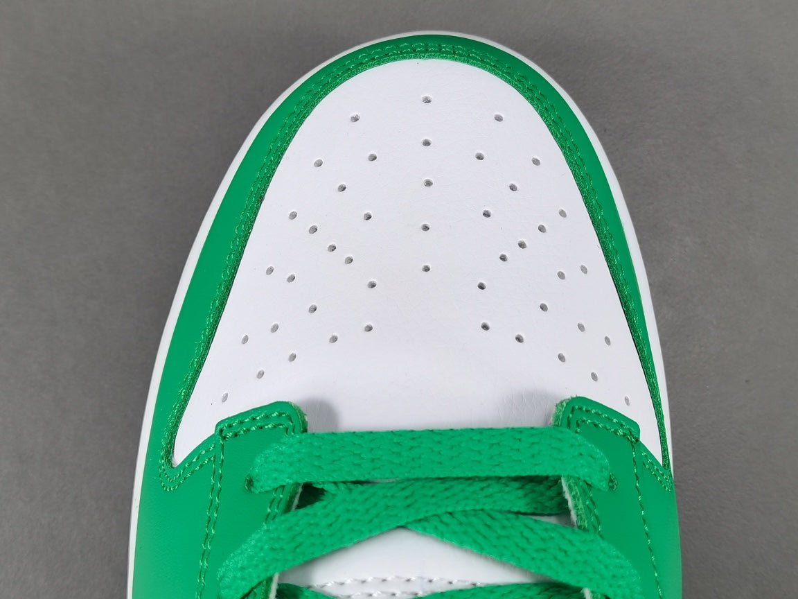 NIKE DUNK x CELTICS - Phantom Kicks