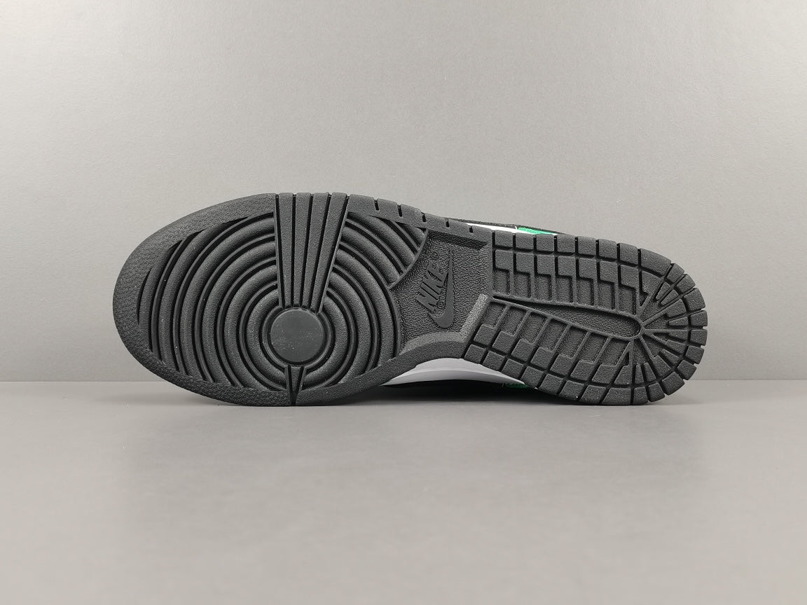 NIKE DUNK x CELTICS - Phantom Kicks