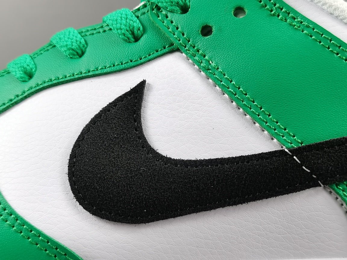 NIKE DUNK x CELTICS - Phantom Kicks
