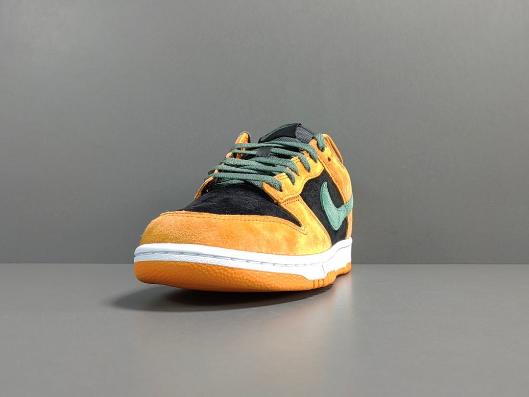 NIKE DUNK x CERAMIC - Phantom Kicks