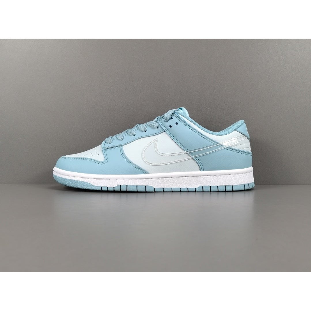 NIKE DUNK x CLEAR AQUA - Phantom Kicks