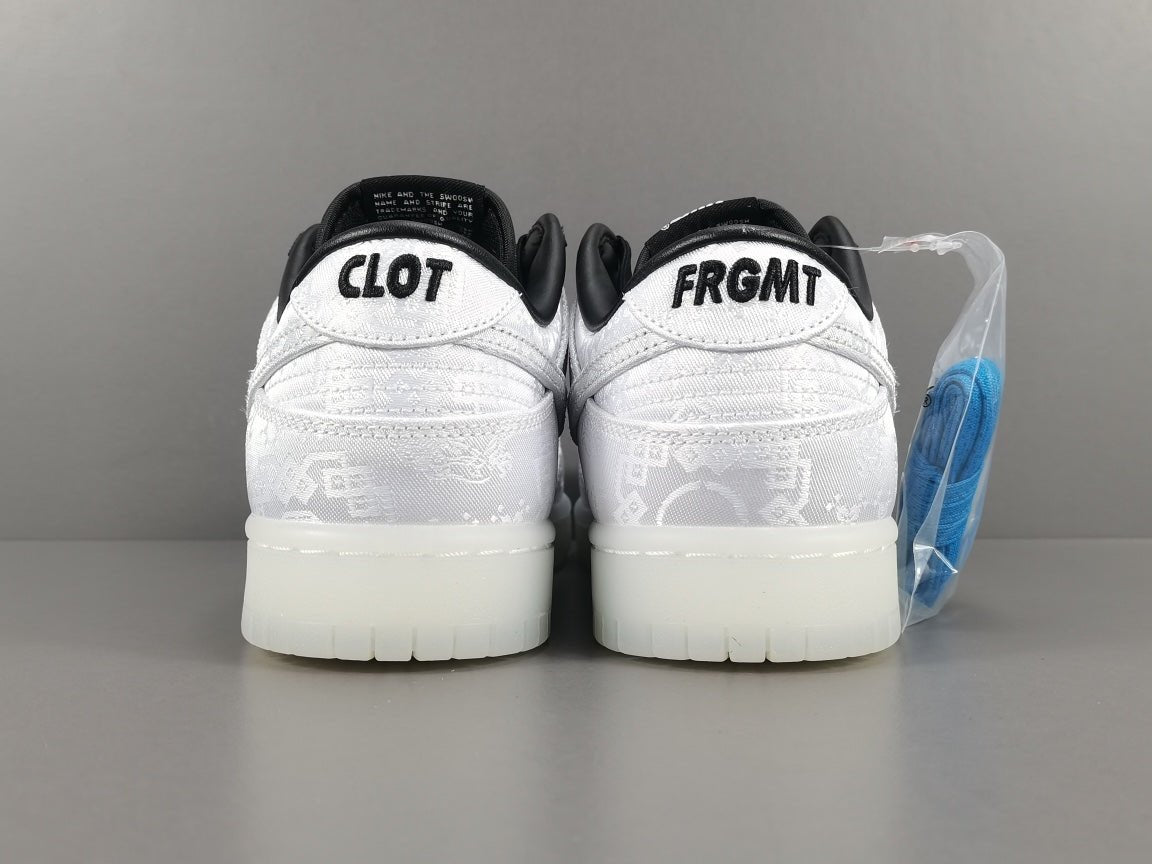 NIKE DUNK x CLOT FRAGMENT WHITE - Phantom Kicks