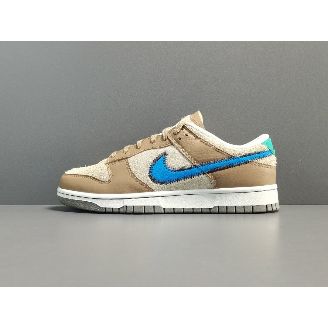 NIKE DUNK x DARK DRIFTWOOD - Phantom Kicks