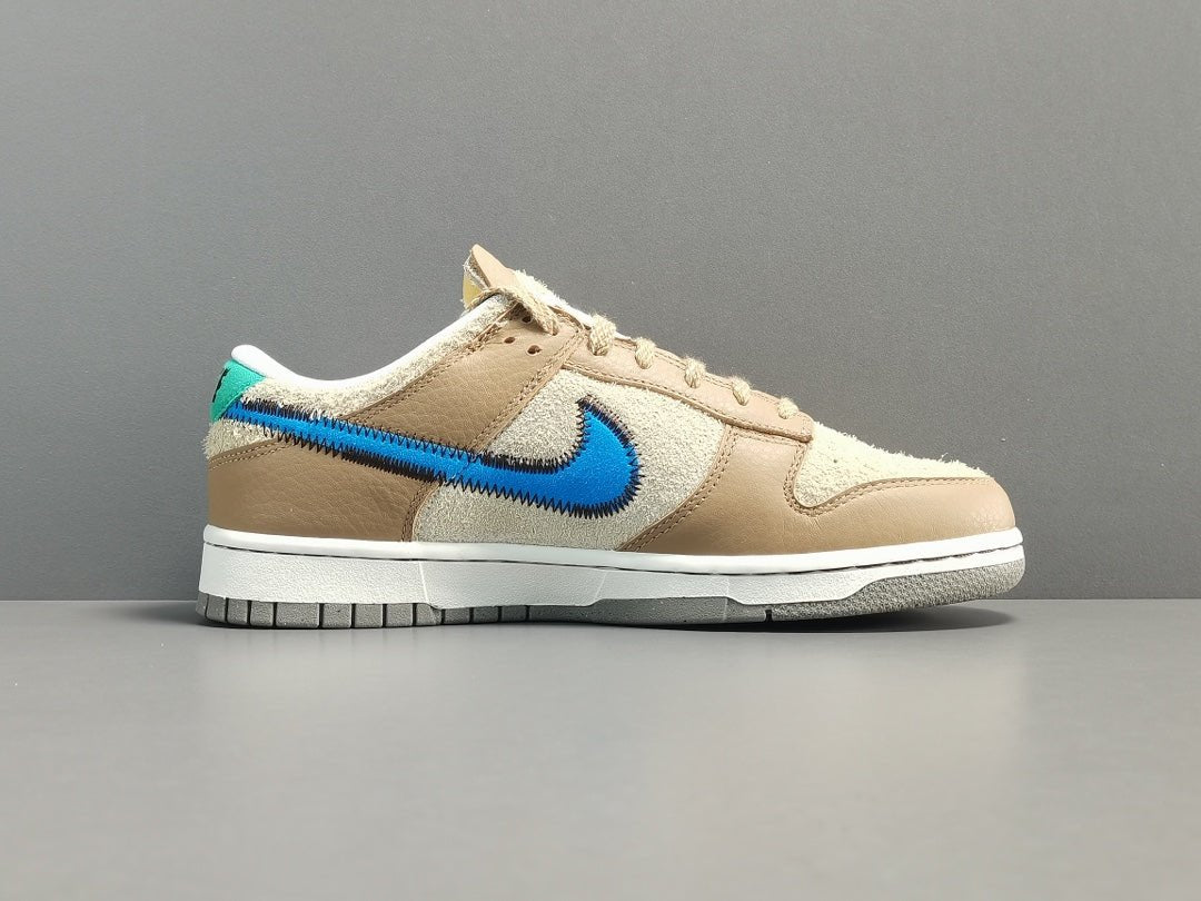 NIKE DUNK x DARK DRIFTWOOD - Phantom Kicks