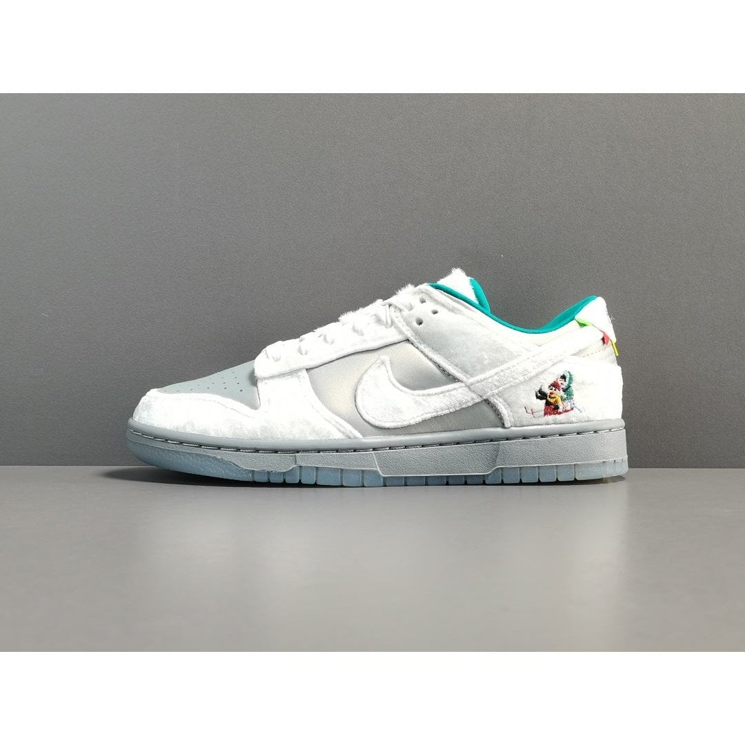 NIKE DUNK x ICE - Phantom Kicks