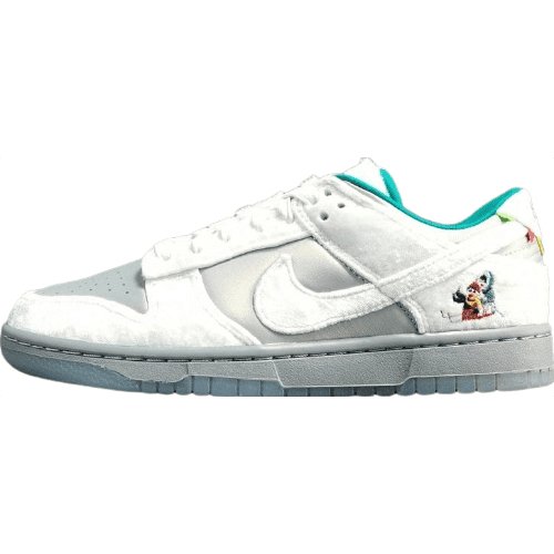NIKE DUNK x ICE - Phantom Kicks