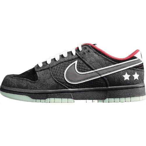 NIKE DUNK x LPL LEAGUE OF LEGENDS - Phantom Kicks