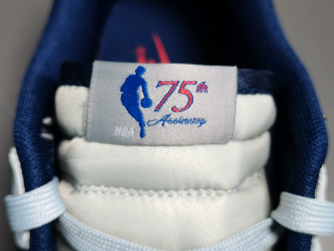 NIKE DUNK x NBA 75TH ANNIVERSARY BROOKLYN NETS - Phantom Kicks