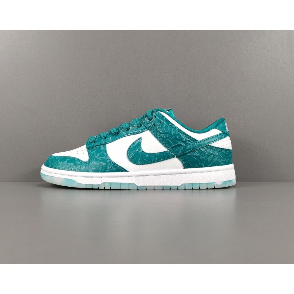 NIKE DUNK x OCEAN - Phantom Kicks