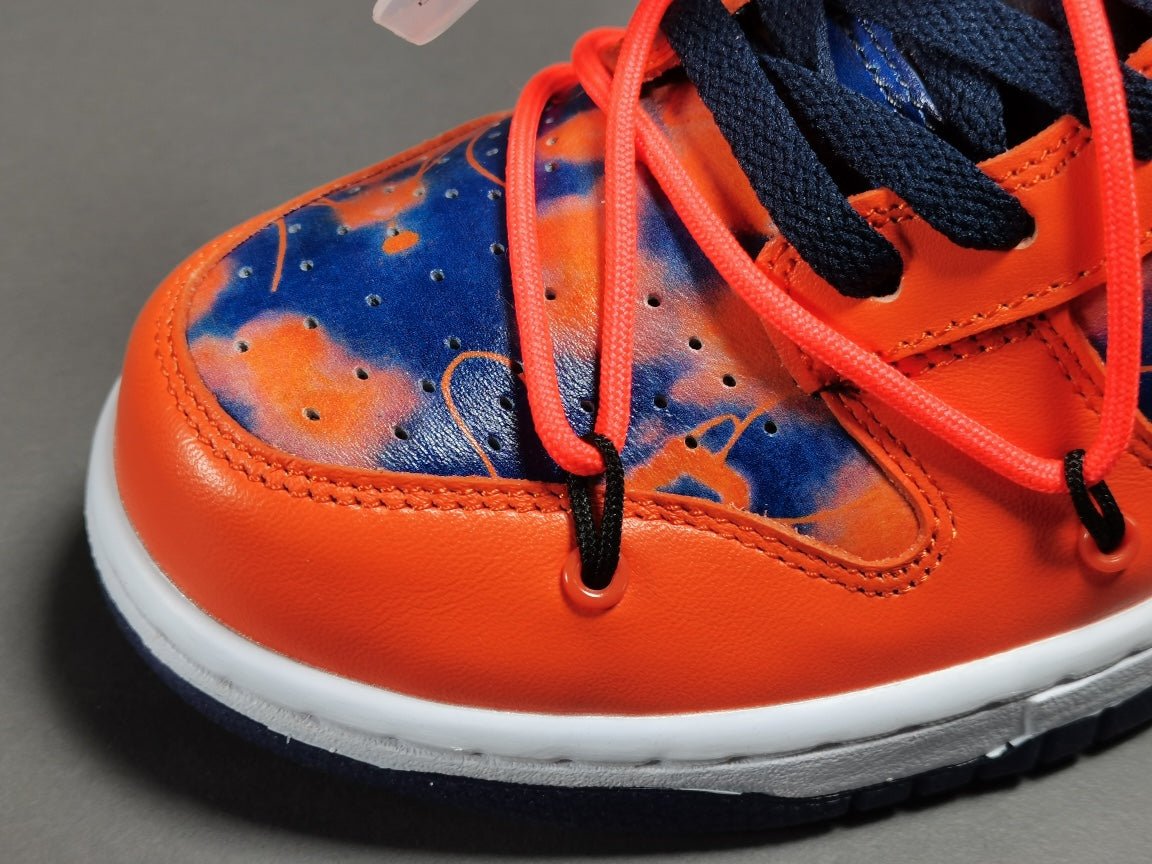 NIKE DUNK x OFF-WHITE FUTURA SYRACUSE - Phantom Kicks