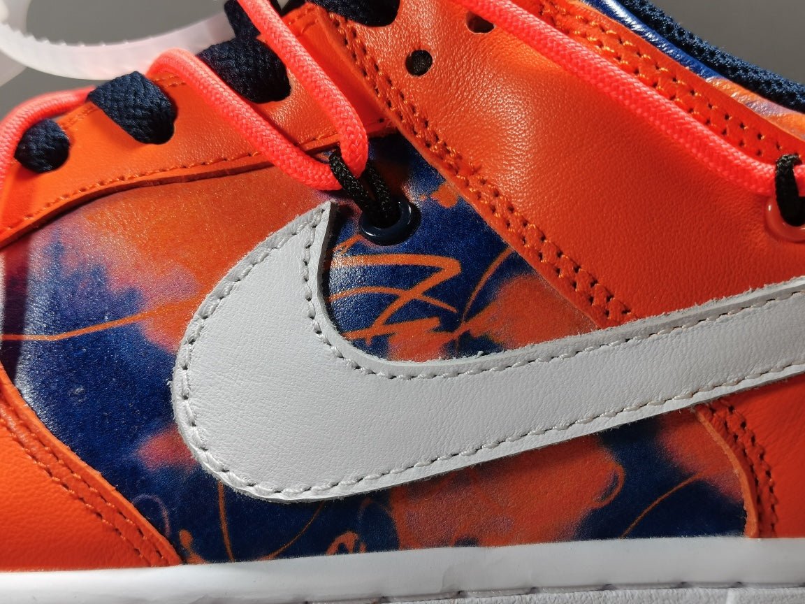 NIKE DUNK x OFF-WHITE FUTURA SYRACUSE - Phantom Kicks