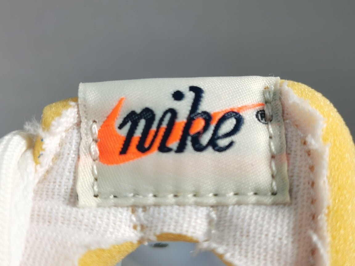 NIKE DUNK x OFF-WHITE LOT 01 - Phantom Kicks