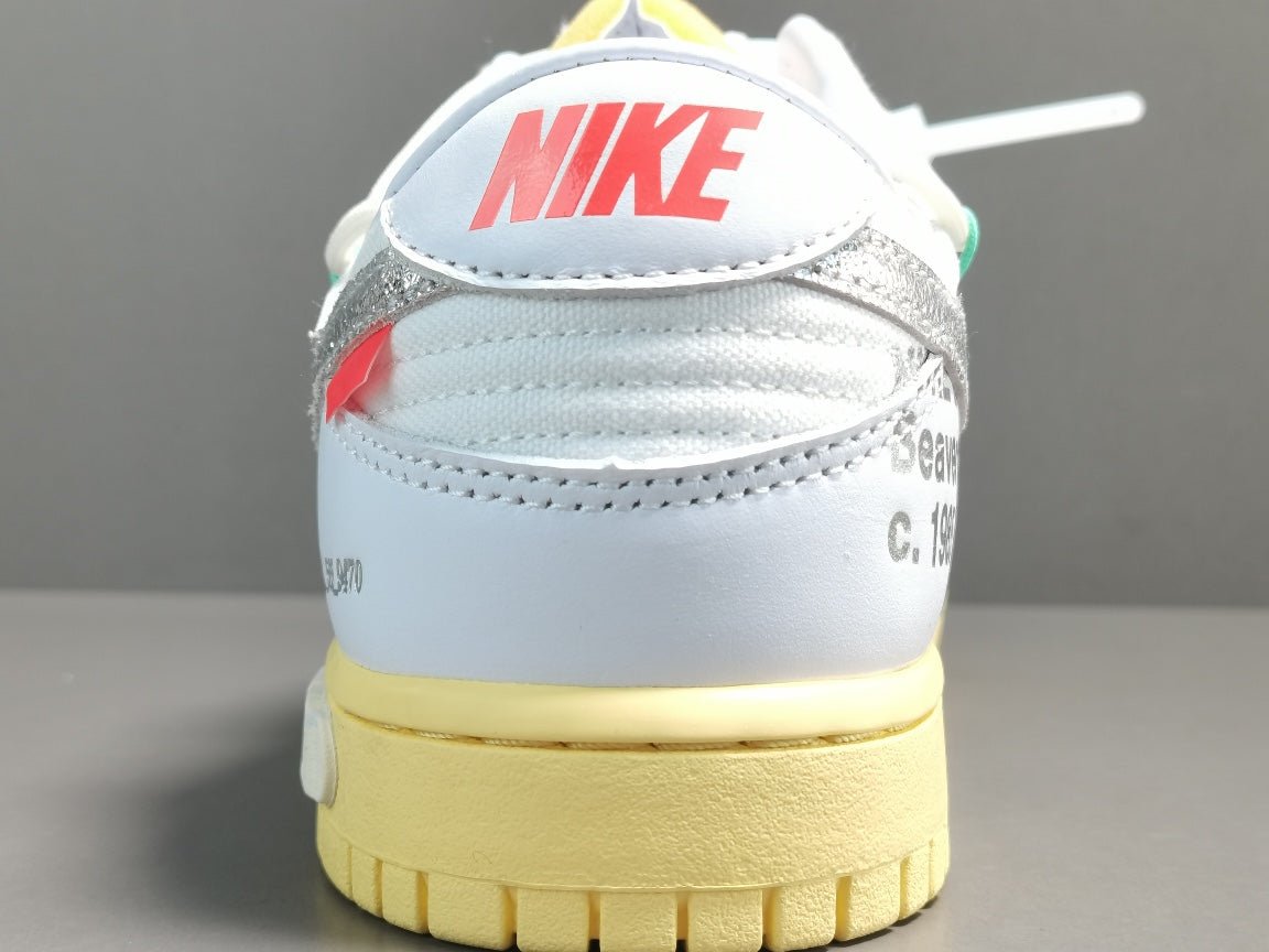 NIKE DUNK x OFF-WHITE LOT 01 - Phantom Kicks