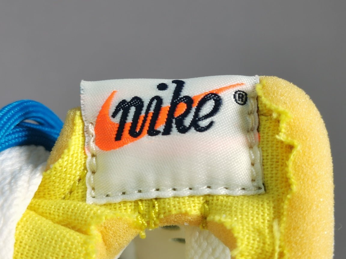 NIKE DUNK x OFF-WHITE LOT 10 - Phantom Kicks