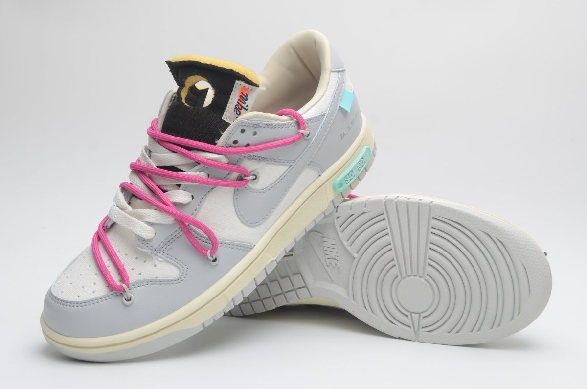 NIKE DUNK x OFF-WHITE LOT 30 - Phantom Kicks