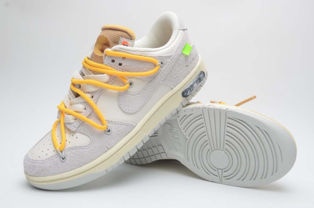 NIKE DUNK x OFF-WHITE LOT 39 - Phantom Kicks