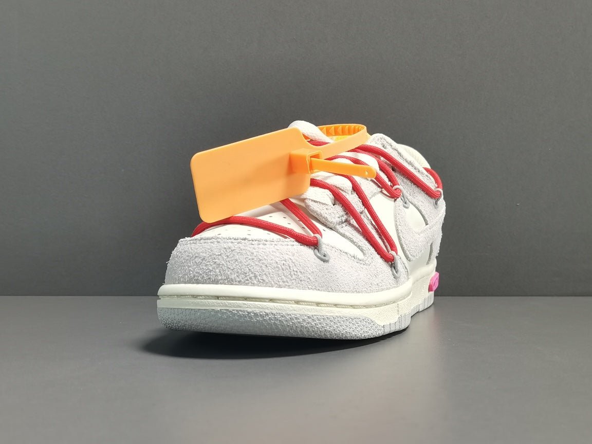 NIKE DUNK x OFF-WHITE LOT 40 - Phantom Kicks