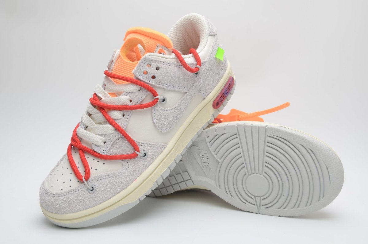 NIKE DUNK x OFF-WHITE LOT 40 - Phantom Kicks