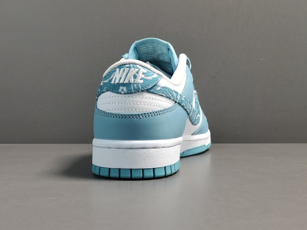 NIKE DUNK x PAISLEY PACK WORN BLUE - Phantom Kicks