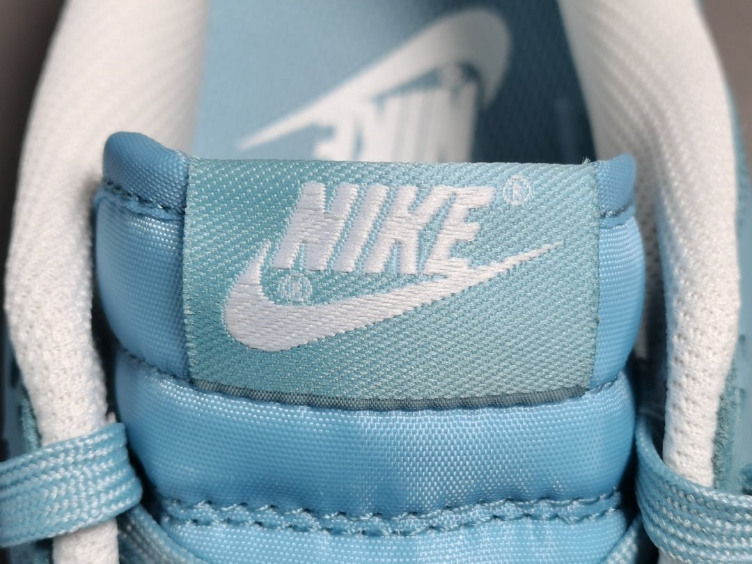 NIKE DUNK x PAISLEY PACK WORN BLUE - Phantom Kicks
