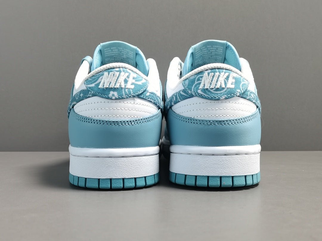 NIKE DUNK x PAISLEY PACK WORN BLUE - Phantom Kicks